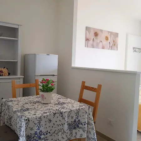 Mini Elba דירה *